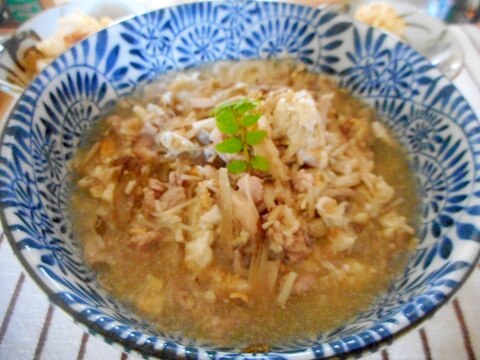 豚とゴボウときのこの卵とじにゅう麺